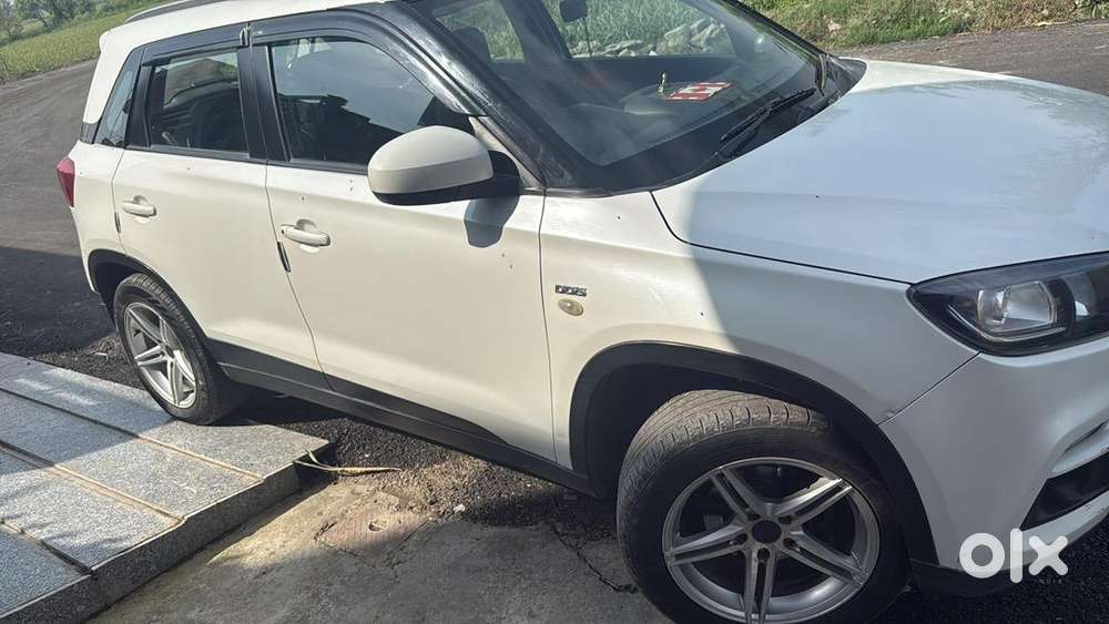 Maruti Suzuki Brezza 2016 Diesel Well Maintained