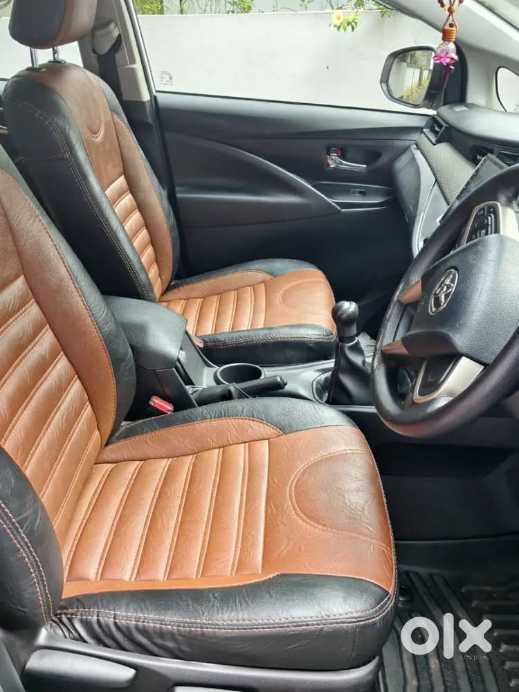 Toyota Innova Crysta Gx 2023