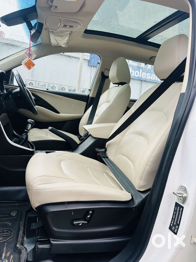 Mg Hector Sharp Pro 1.5 Turbo Mt Dual Tone, 2024, Diesel