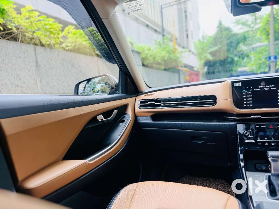 Hyundai Alcazar Signature 1.5 Petrol Dct 7str, 2025, Petrol