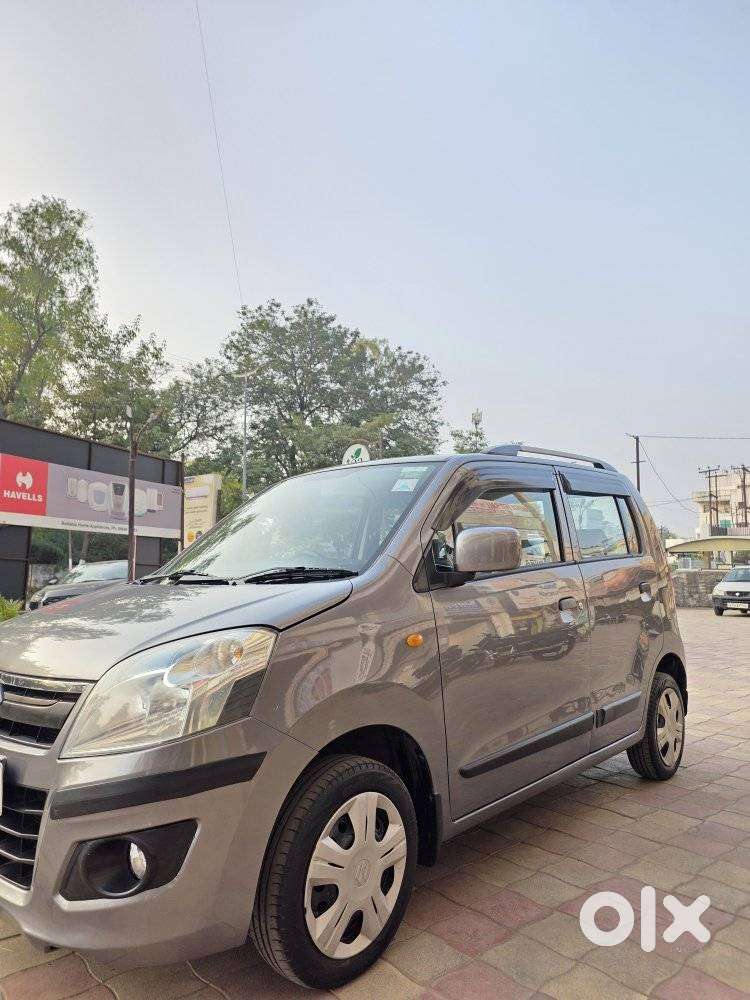 Maruti Suzuki Wagon R Amt Vxi, 2016, Petrol