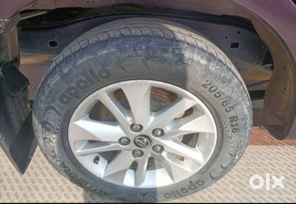 Toyota Innova Crysta 2.4 Zx Mt, 2017, Diesel