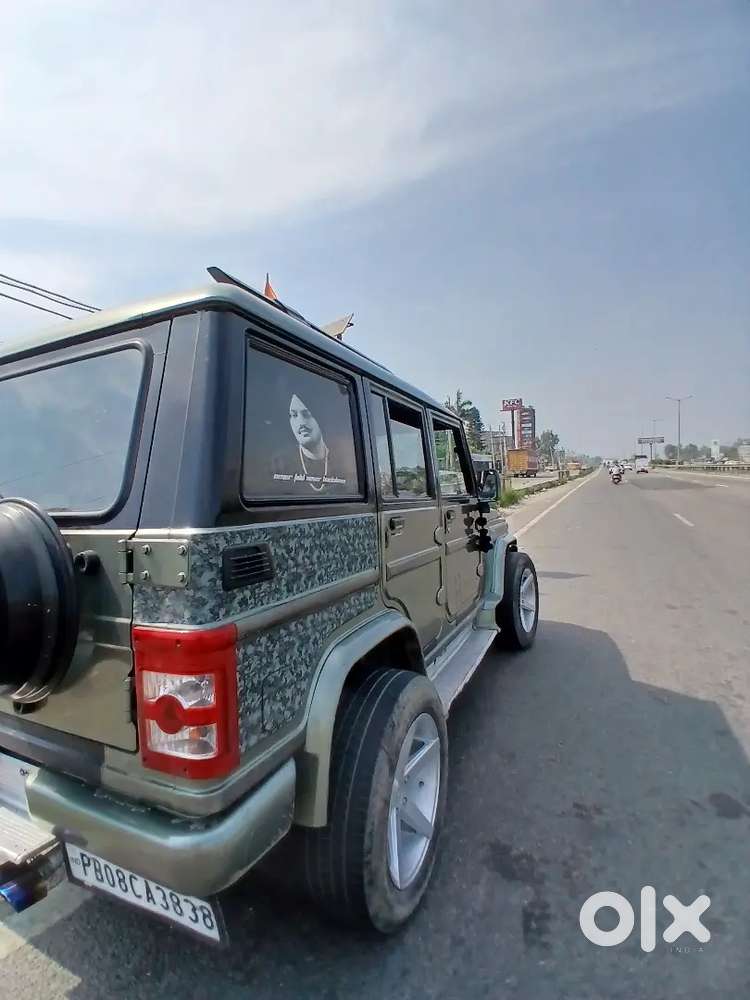 Mahindra Bolero 2012