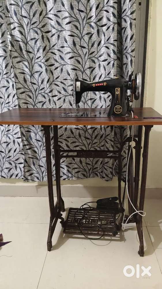 Sewing Machine with Motor for Sale