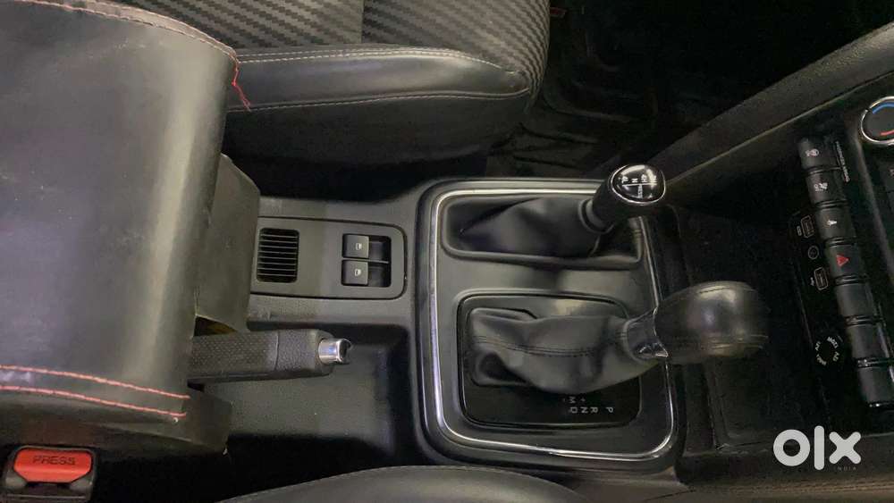 Mahindra Thar 2.2 Lx Convertible Diesel At 4 Str, 2021, Diesel