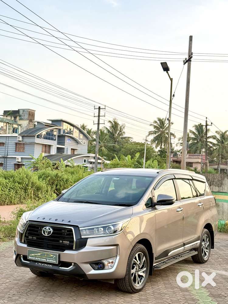 Toyota Innova Crysta 2.4 V 8 Str, 2024, Diesel