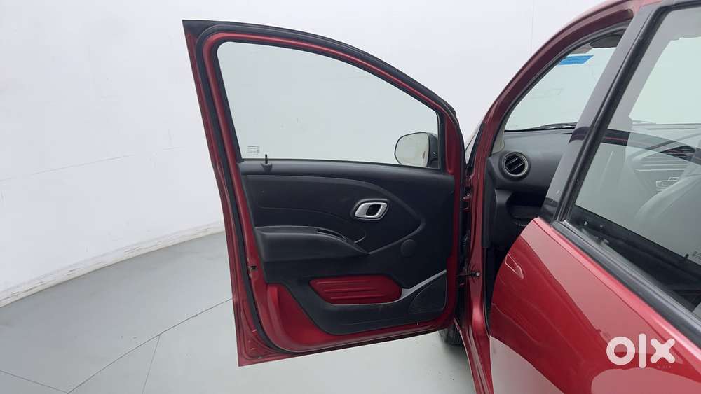 Datsun Redigo T Option, 2017, Petrol