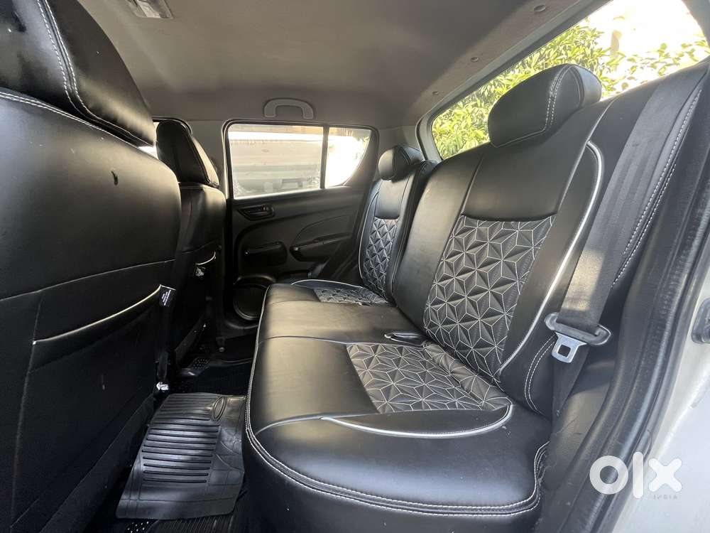 Maruti Suzuki Swift Lxi Option, 2017, Petrol