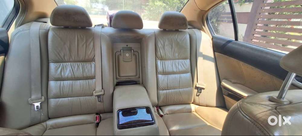 Honda Accord 2.4 Vtec Automatic  Black Beauty, Premium, Executive