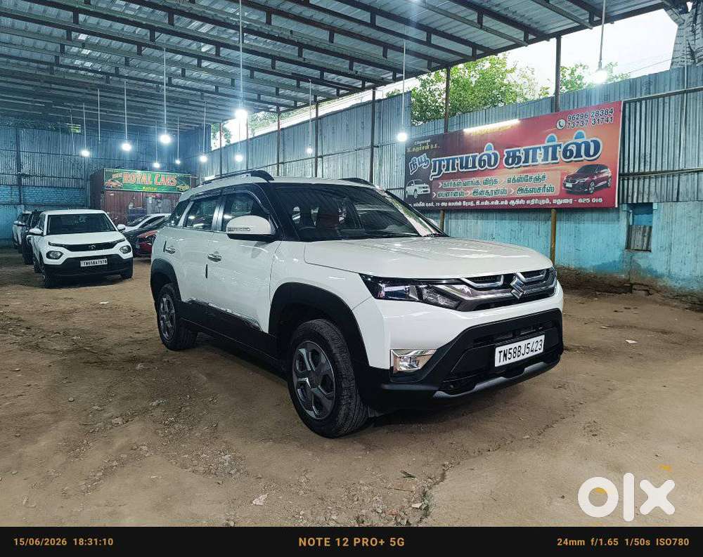 Maruti Suzuki Brezza 1.5 Vxi Smart Hybrid, 2023, Petrol