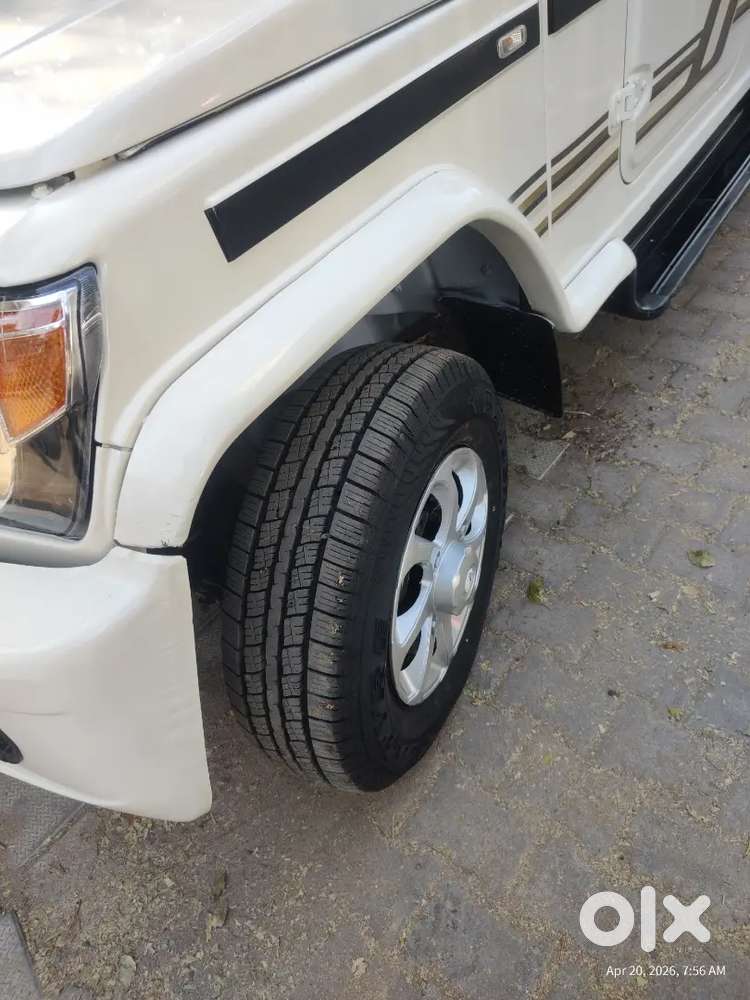 Mahindra Bolero 2.5 Diesel 2012 White