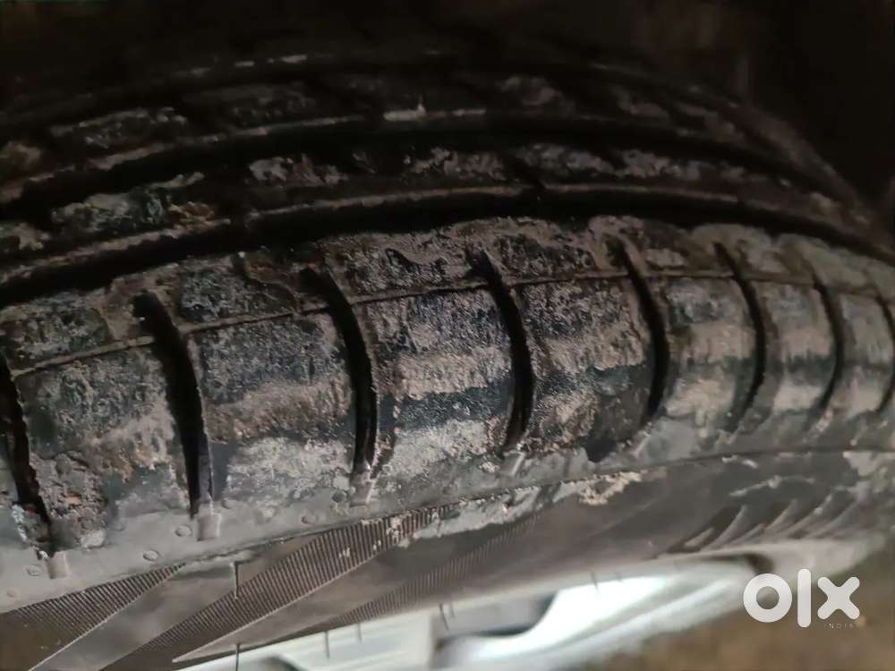 Maruti Suzuki Swift 2017 , Cng On Paper, Almost New Tyre