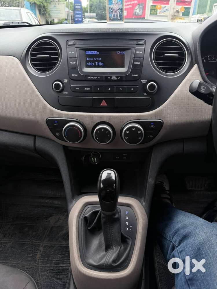 Hyundai Grand I10 Petrol At Top Model