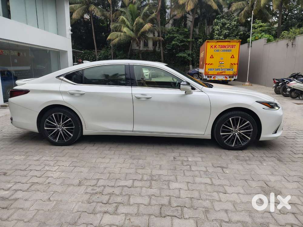 Lexus Es 300h, 2024, Petrol