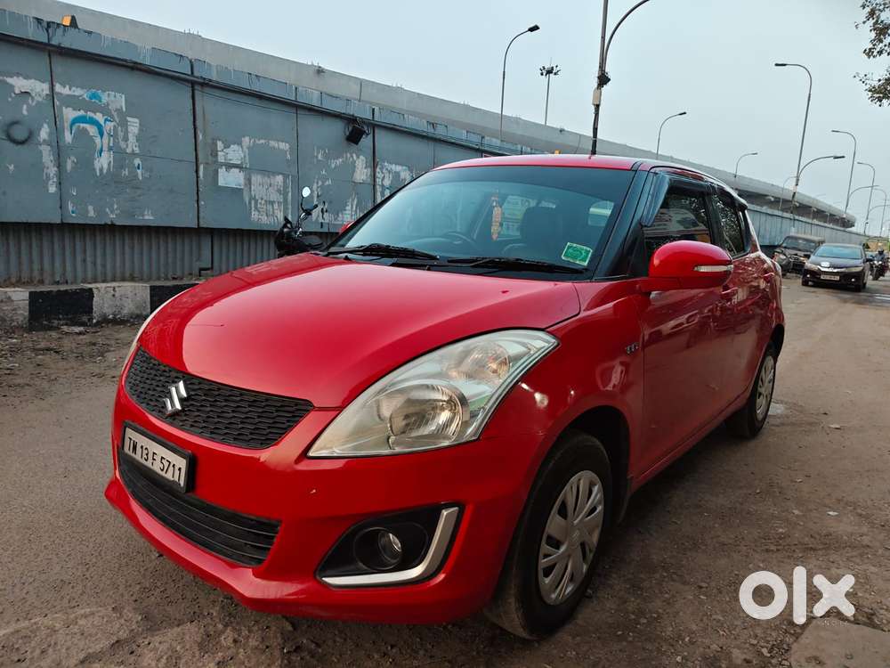 Maruti Suzuki Swift Vxi 1.2 Abs Bs-iv, 2016, Petrol