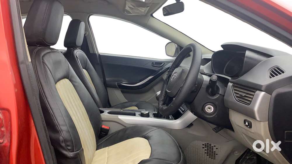 Tata Nexon 1.2 Revotron Xm, 2018, Cng & Hybrids