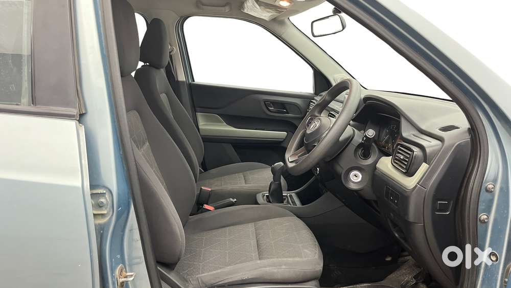 Tata Punch Camo Adventure Mt, 2022, Petrol