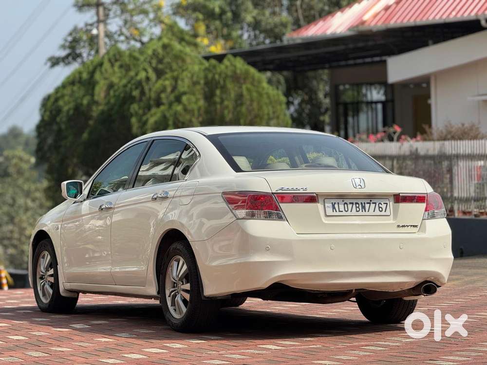 Honda Accord 2.4 Inspire Automatic, 2010, Petrol