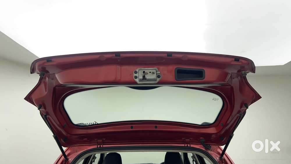 Tata Tiago 1.2 Revotron Xm, 2018, Petrol