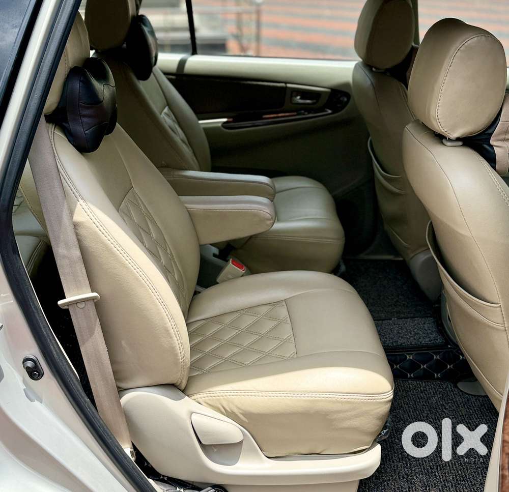 Toyota Innova 2.5 V 7 Str, 2014, Diesel