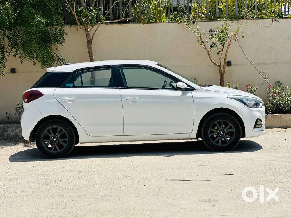 Hyundai I20 Sportz Plus, 2019, Petrol