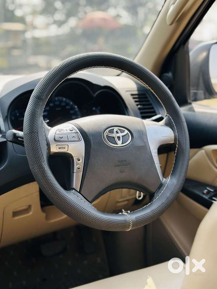 Toyota Fortuner 2011-2016 4x2 At, 2014, Diesel