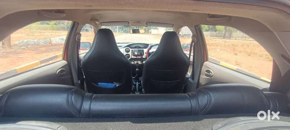 Toyota Etios 2010-2012 G, 2011, Petrol