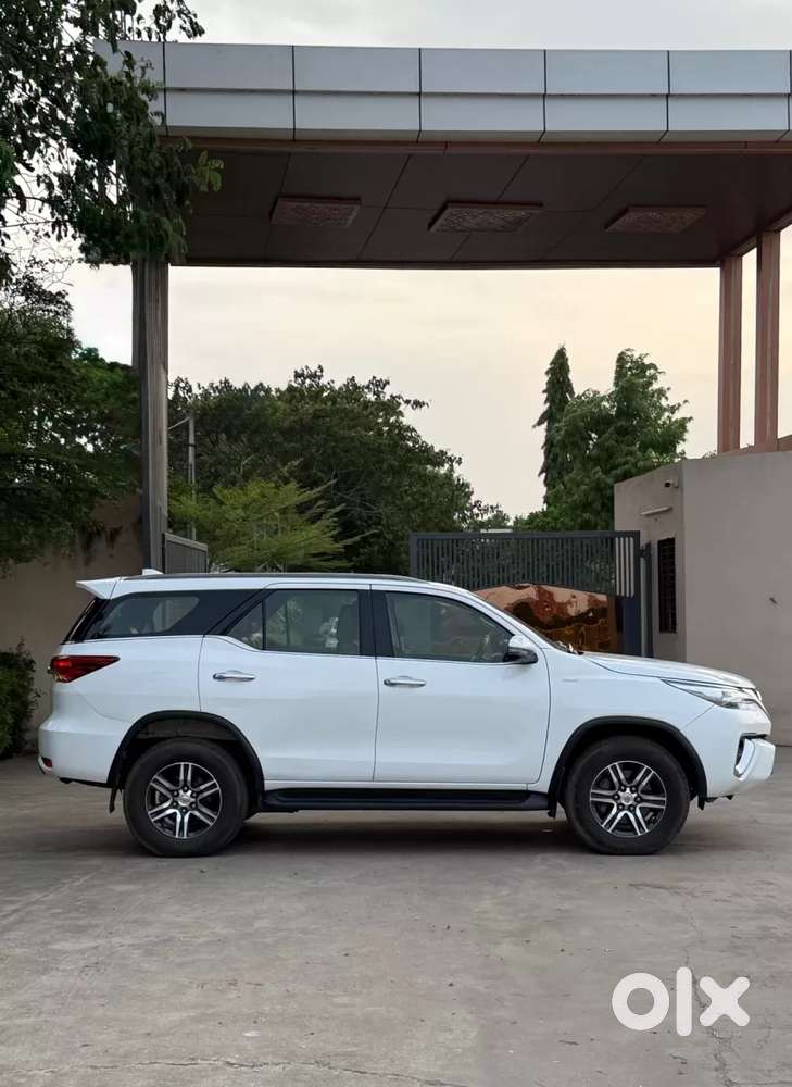 Toyota Fortuner 4x2 At 2.8 Diesel, 2019, Diesel