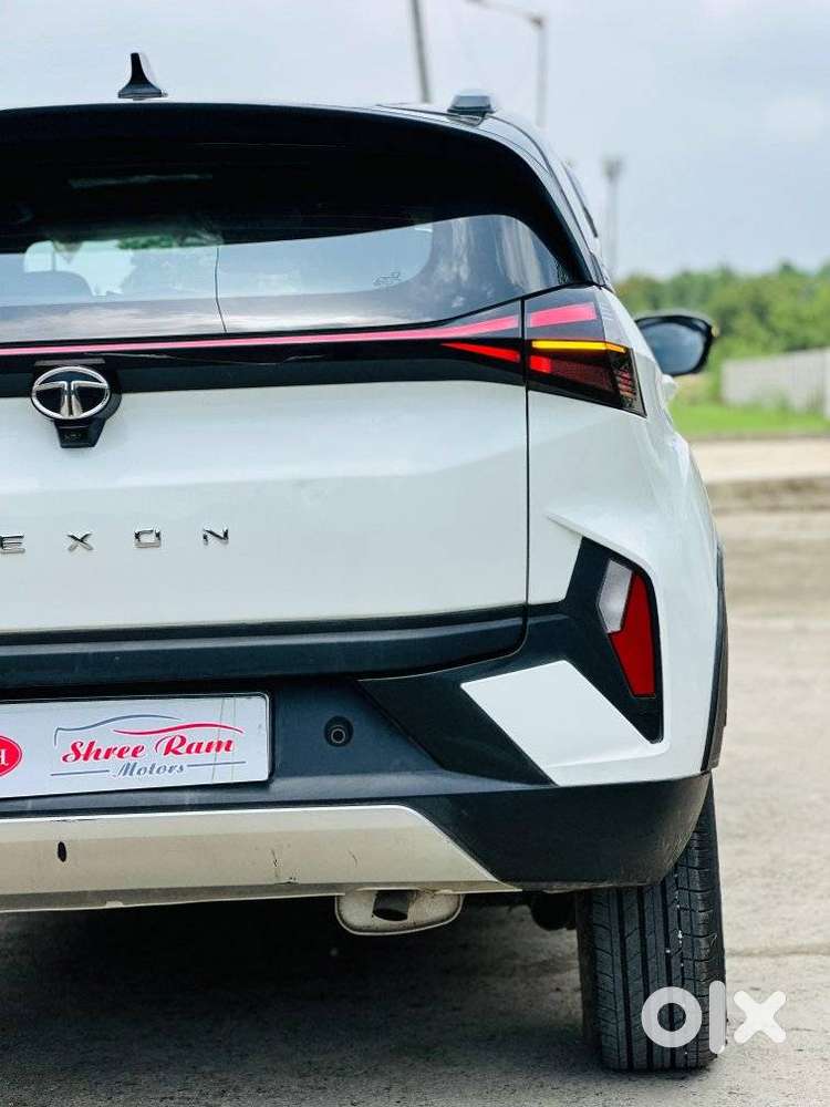 Tata Nexon Fearless Pr Plus 1.2 Revotron Petrol 7 Dca Dt, 2023, Petr..