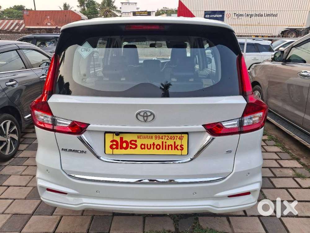 Toyota Rumion S Cng, 2026, Cng & Hybrids