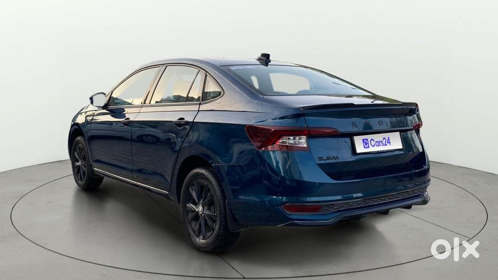 Skoda Slavia Ambition 1.0l Tsi At, 2025, Petrol