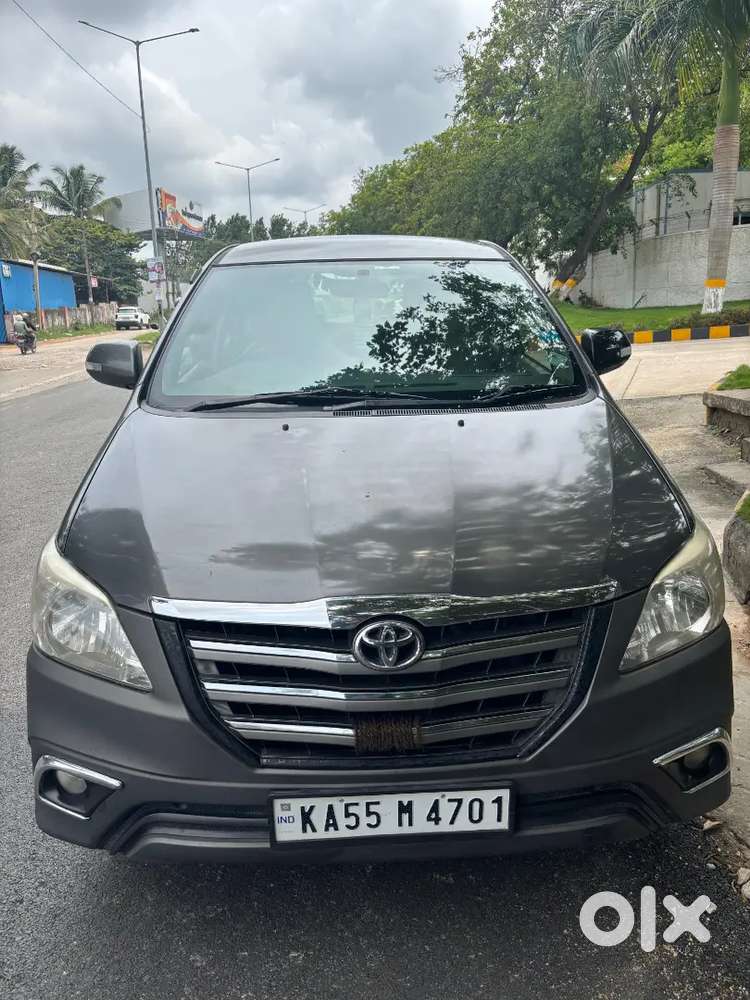 Toyota Innova Diesel 2012 Suv