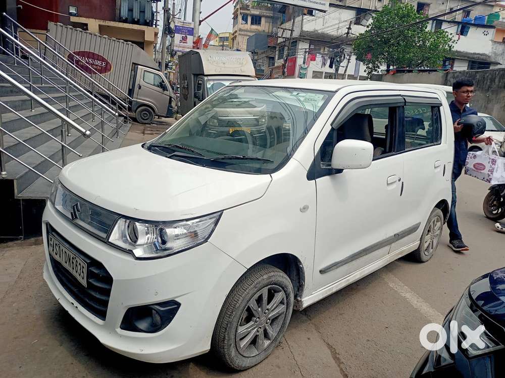 Maruti Suzuki Wagon R 1.0 2010-2019 Vxi (o), 2017, Petrol