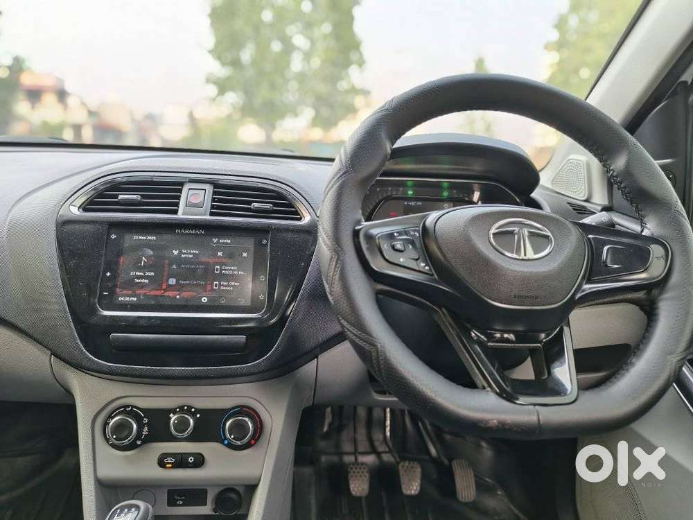 Tata Tiago 1.2 Revotron Xt Rhythm, 2023, Petrol