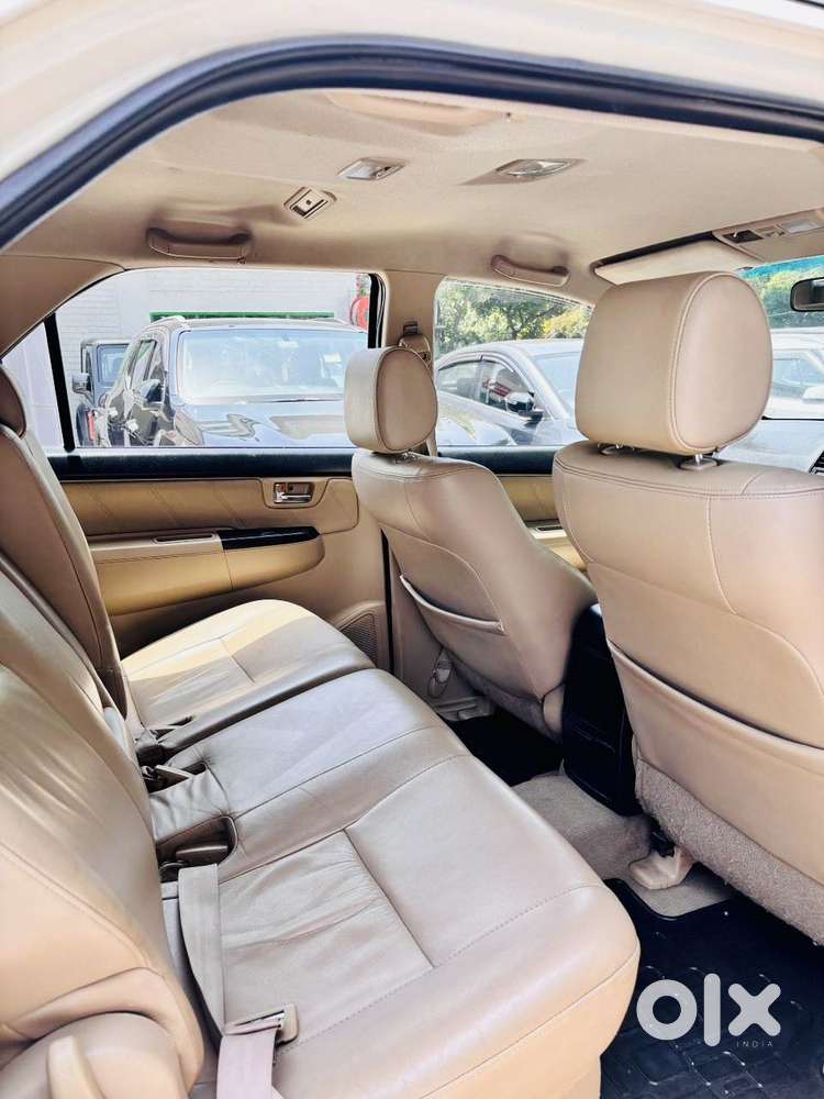Toyota Fortuner 3.0 4x2 Automatic, 2016, Diesel