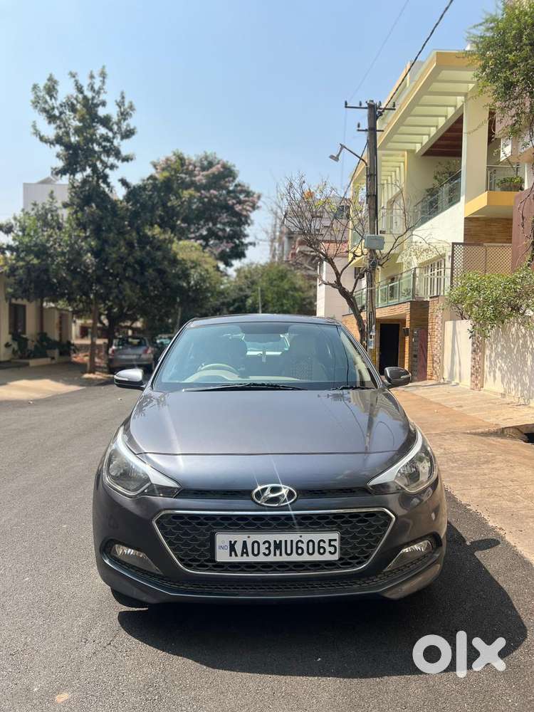 Hyundai Elite I20 Sportz (o) 1.2, 2014, Petrol