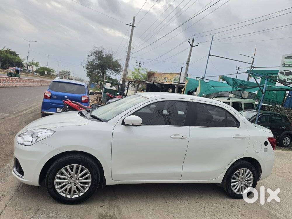 Maruti Suzuki Swift Dzire 1.3 Zxi, 2023, Cng & Hybrids