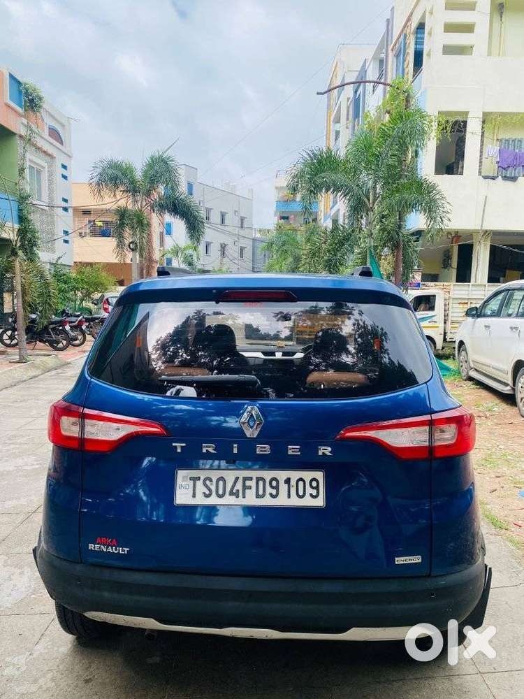 Renault Triber Rxz, 2021, Petrol