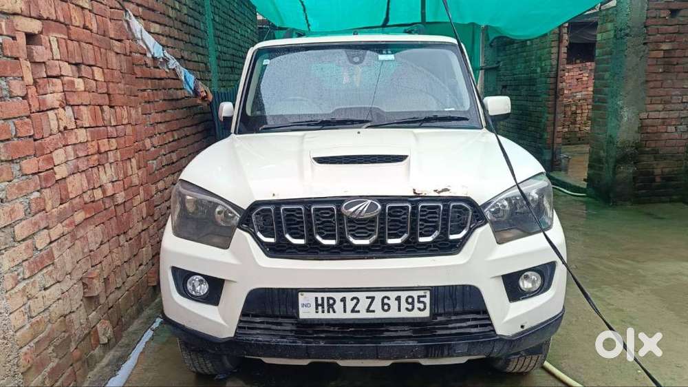 Mahindra Scorpio 2015 Diesel Classic Year