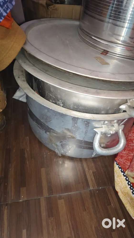 Cloud kitchen ke bartan