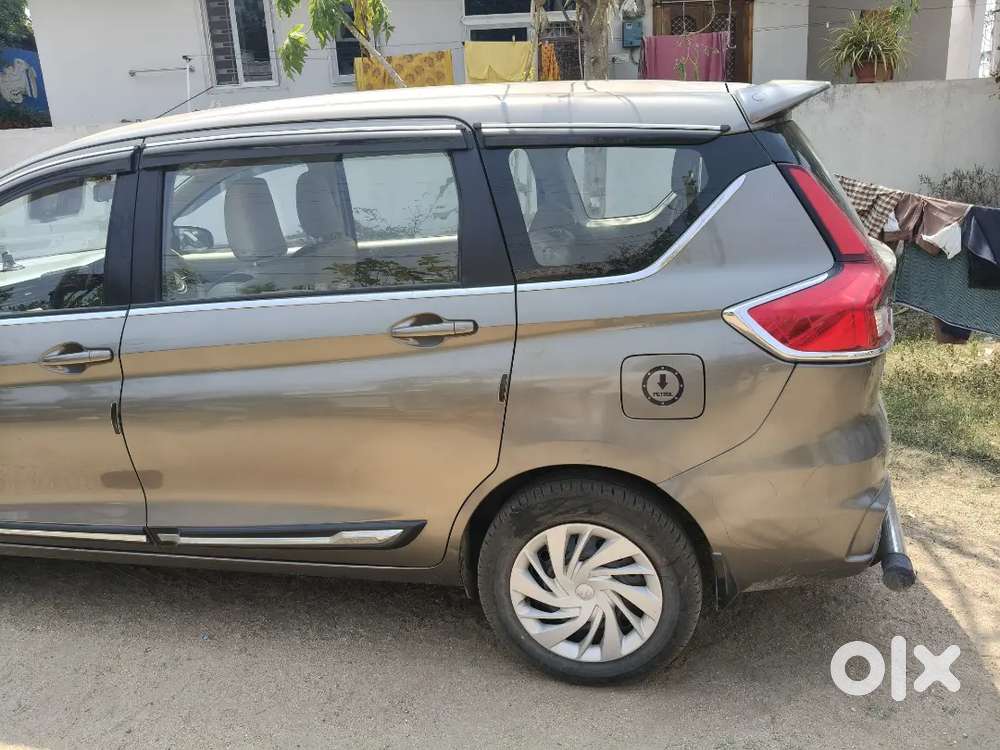 Maruti Suzuki Ertiga Petrol 2024