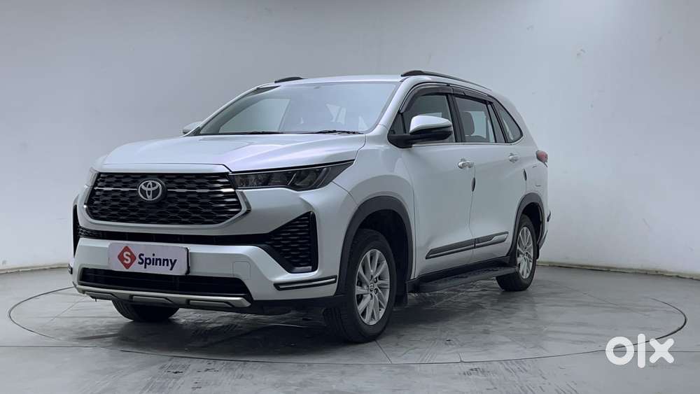 Toyota Innova Hycross 2.0 Gx 8 Str, 2024, Petrol