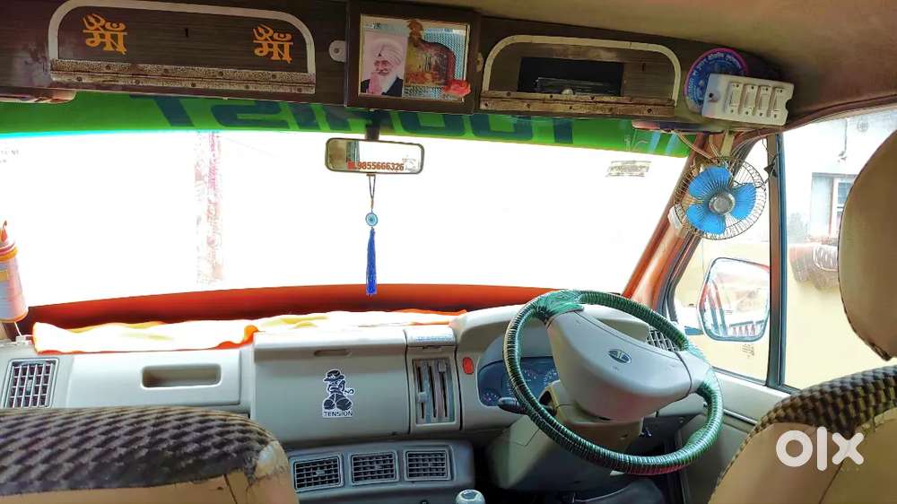 Tata Winger 2014 Diesel Deluxe Roof