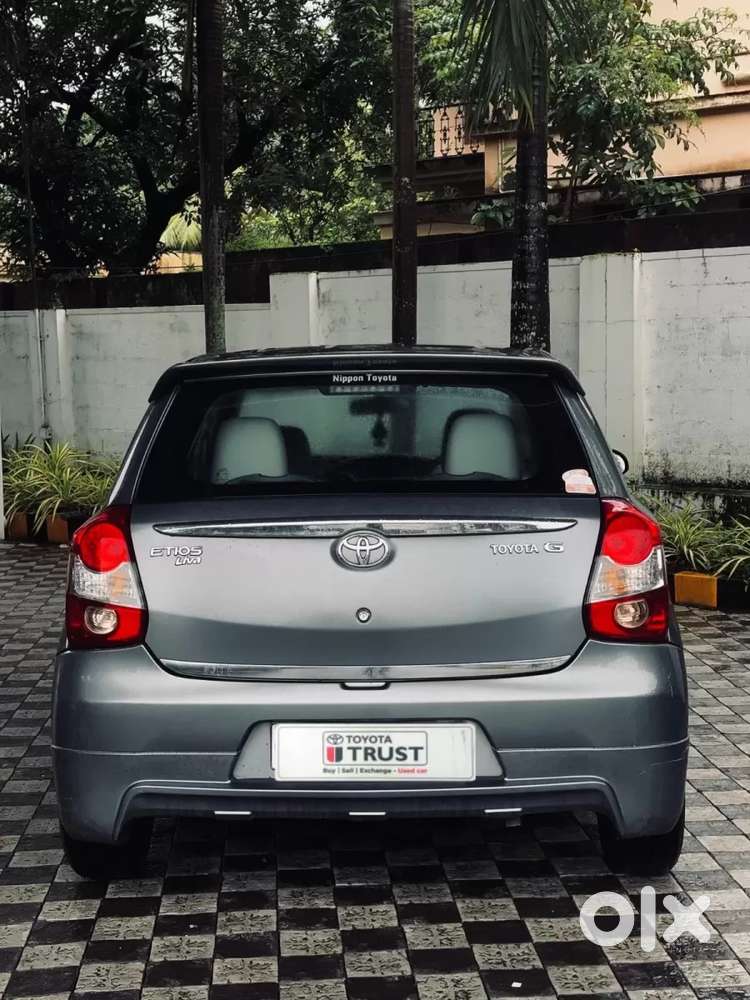 Toyota Etios Liva 1.2 G, 2013, Petrol