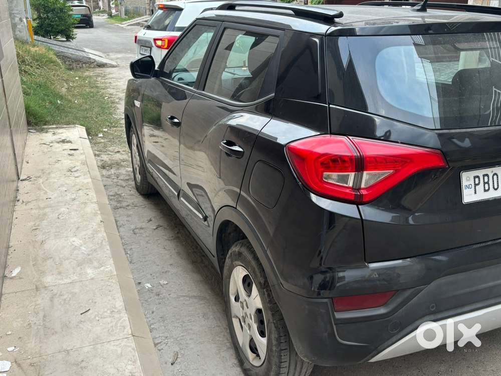Mahindra Xuv300 Petrol Manual 2023
