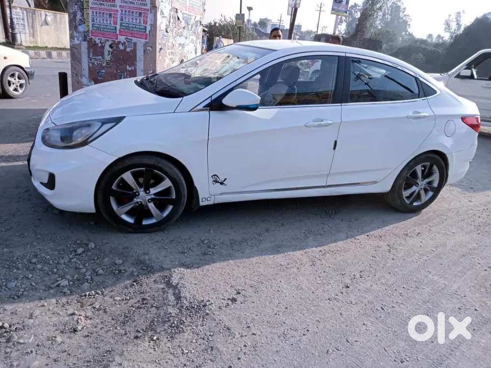 Hyundai Verna 2011 Diesel 60000 Km Driven