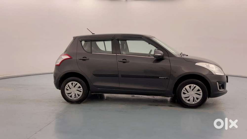 Maruti Suzuki Swift Vvt Vxi, 2017, Petrol