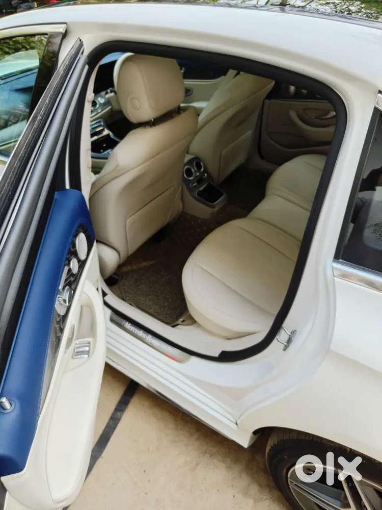 Mercedes Benz E220d Diesel Located In Kota Service Paid Of Till 2027