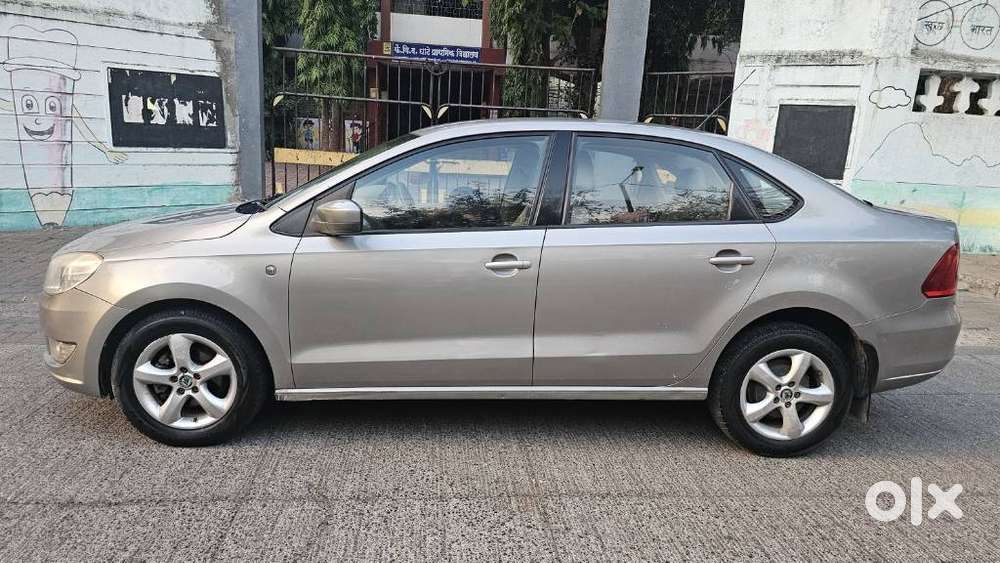 Skoda Rapid 2013-2016 1.6 Mpi At Ambition Plus, 2013, Petrol