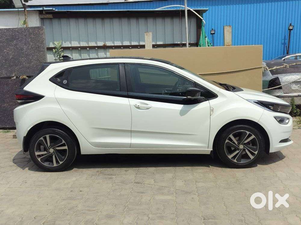 Tata Altroz 1.2 Xe Plus Petrol, 2023, Petrol